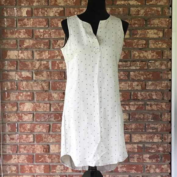 Max Jeans Linen Dress - Picture 2 of 7